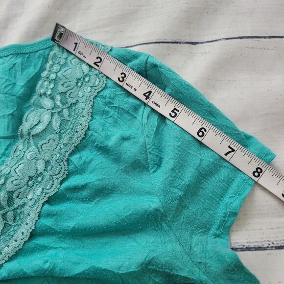 Maurices Size M Teal Crinkle Lace Trim V Neck Top Y2K Feminine Boho - Picture 6 of 9